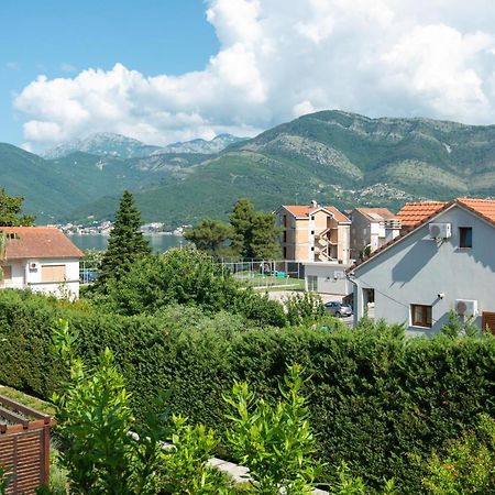 Sea Star Apartment Тиват Экстерьер фото
