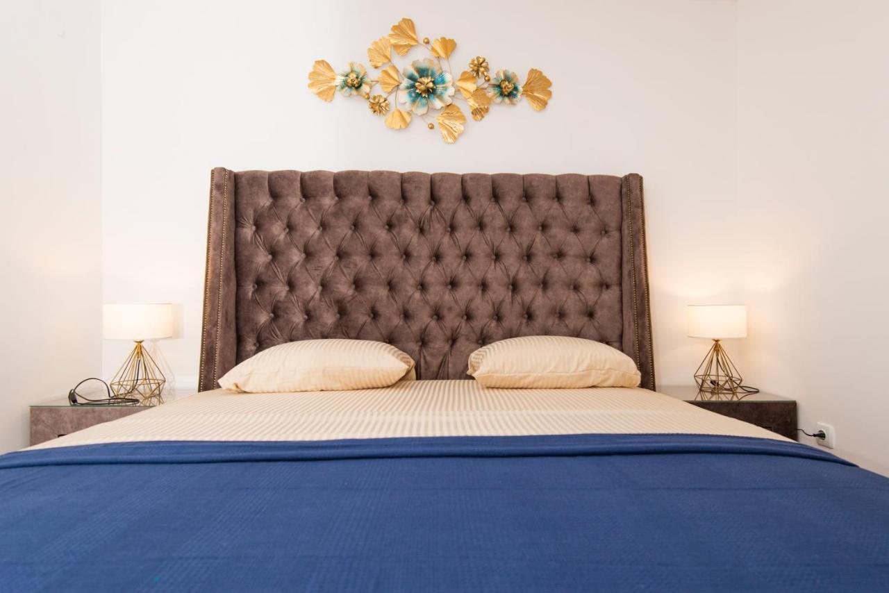 Sea Star Apartment Тиват Экстерьер фото